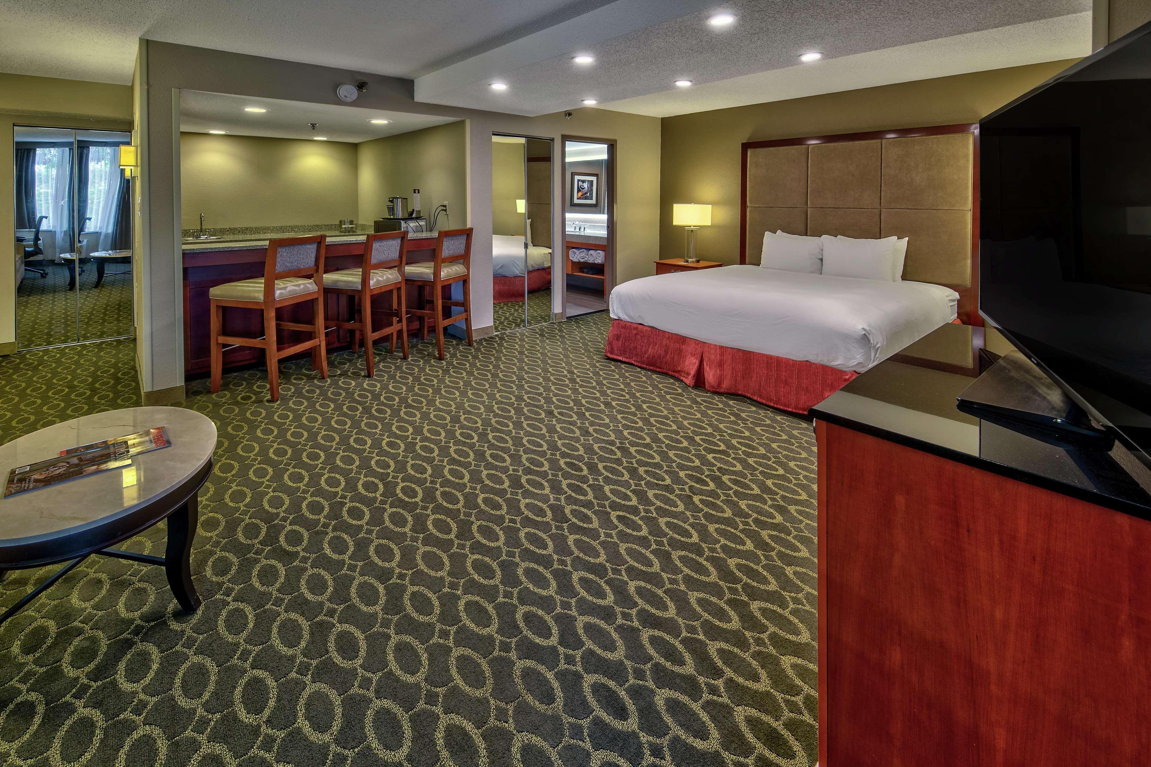 Doubletree By Hilton Memphis Exterior foto