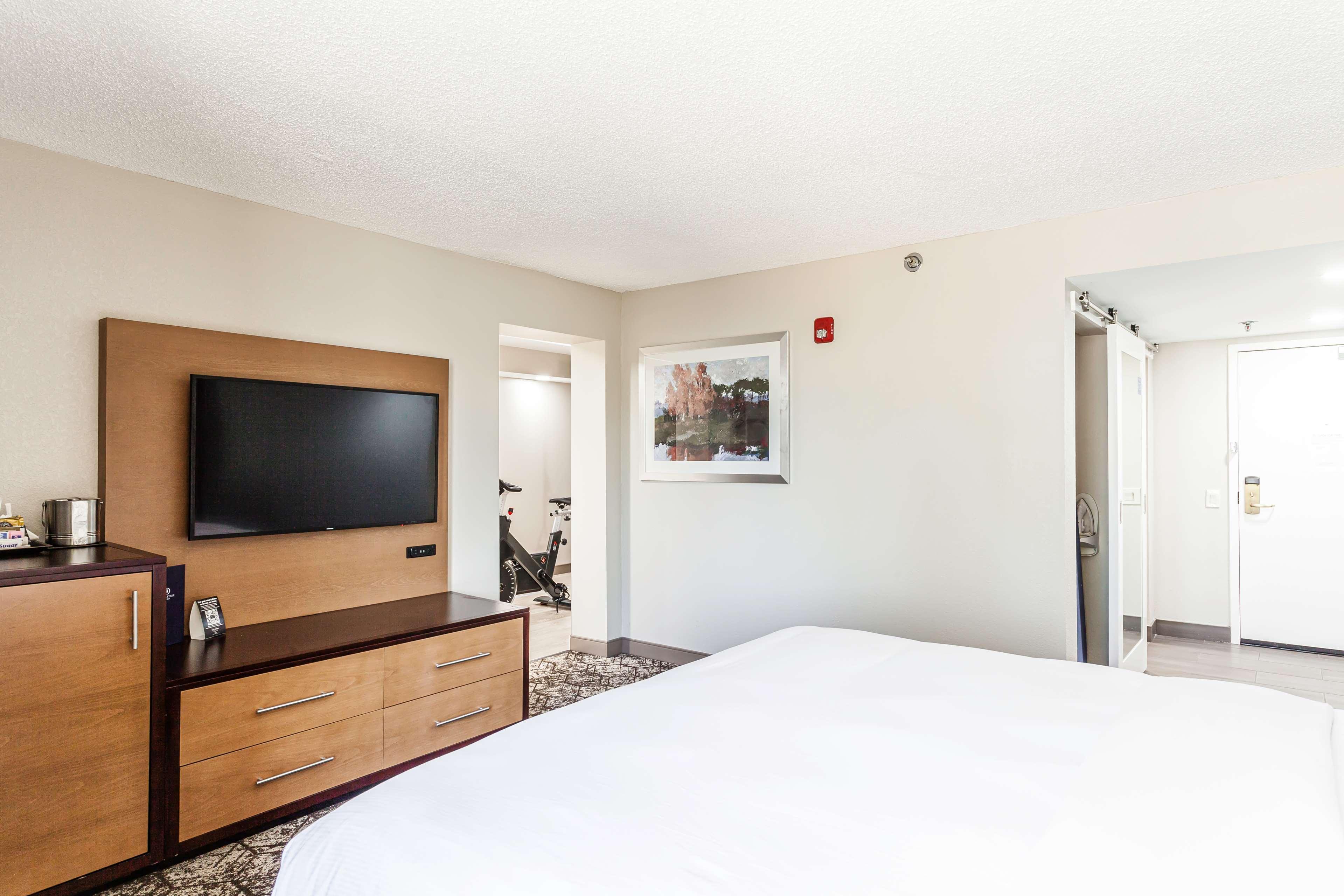 Doubletree By Hilton Memphis Exterior foto