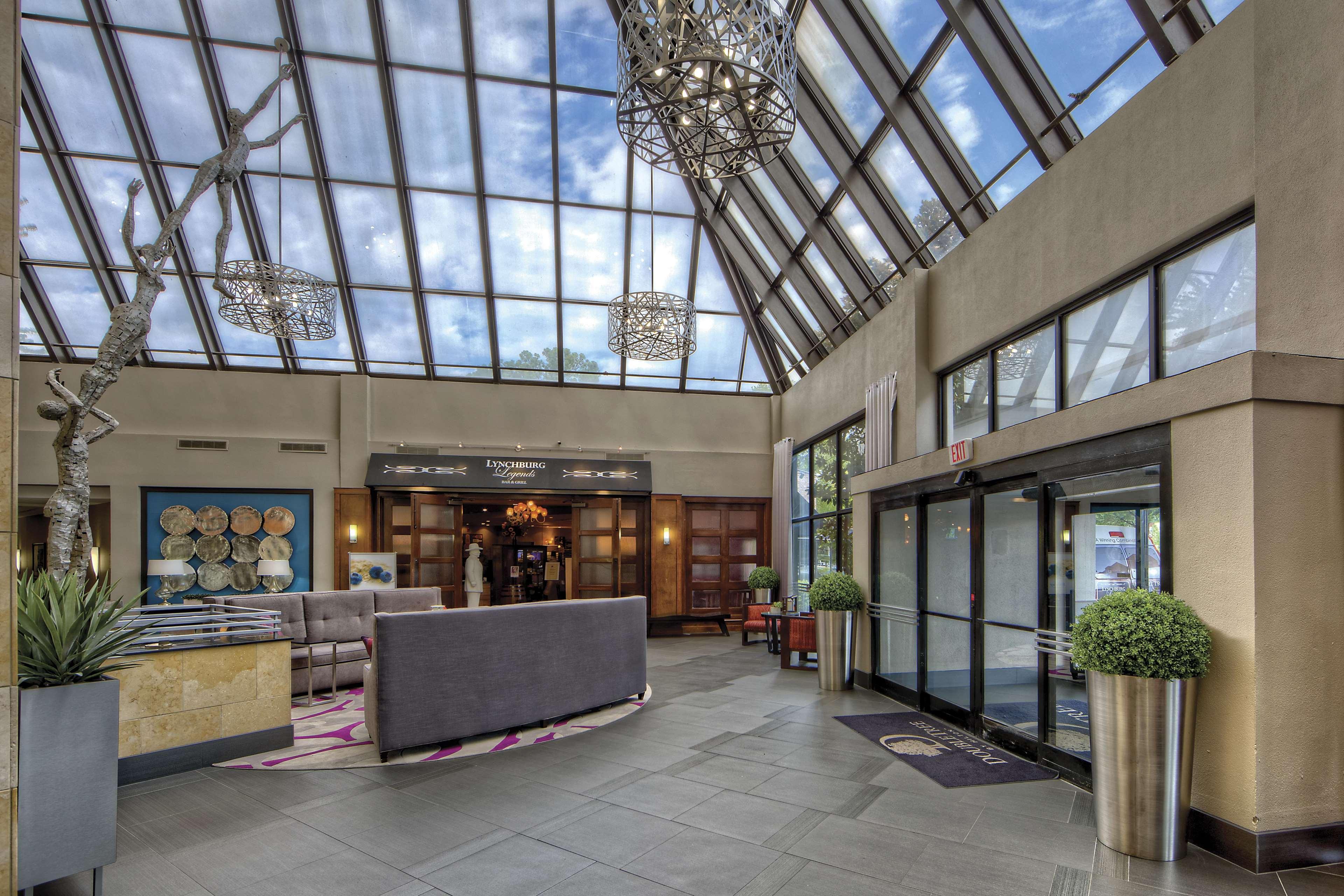 Doubletree By Hilton Memphis Exterior foto