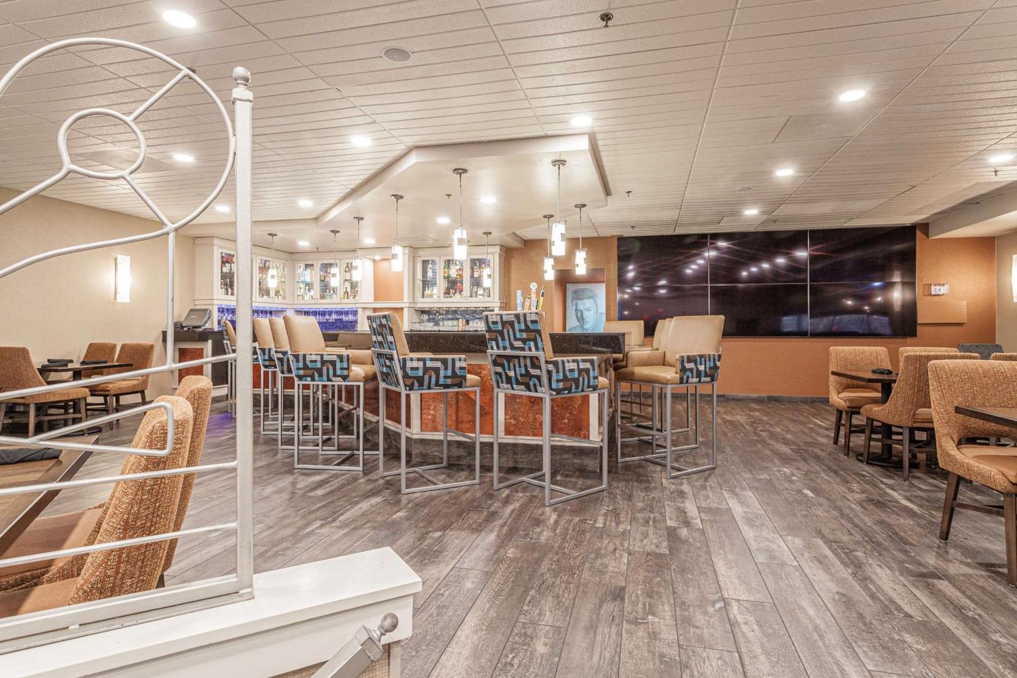 Doubletree By Hilton Memphis Exterior foto