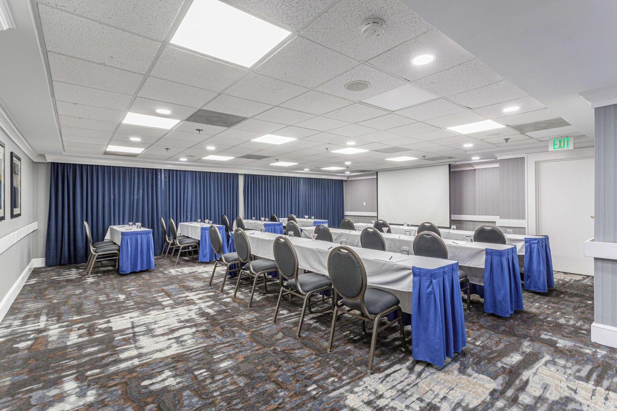 Doubletree By Hilton Memphis Exterior foto