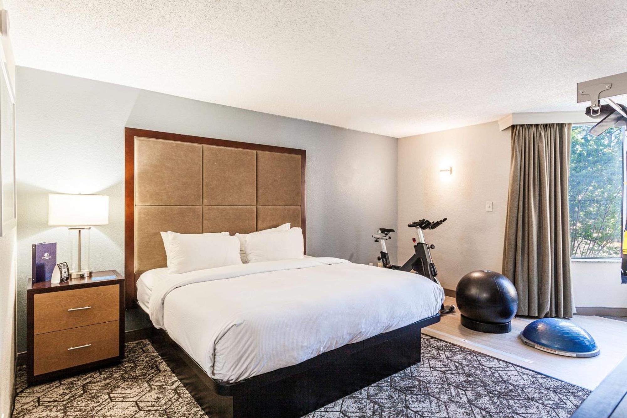 Doubletree By Hilton Memphis Exterior foto
