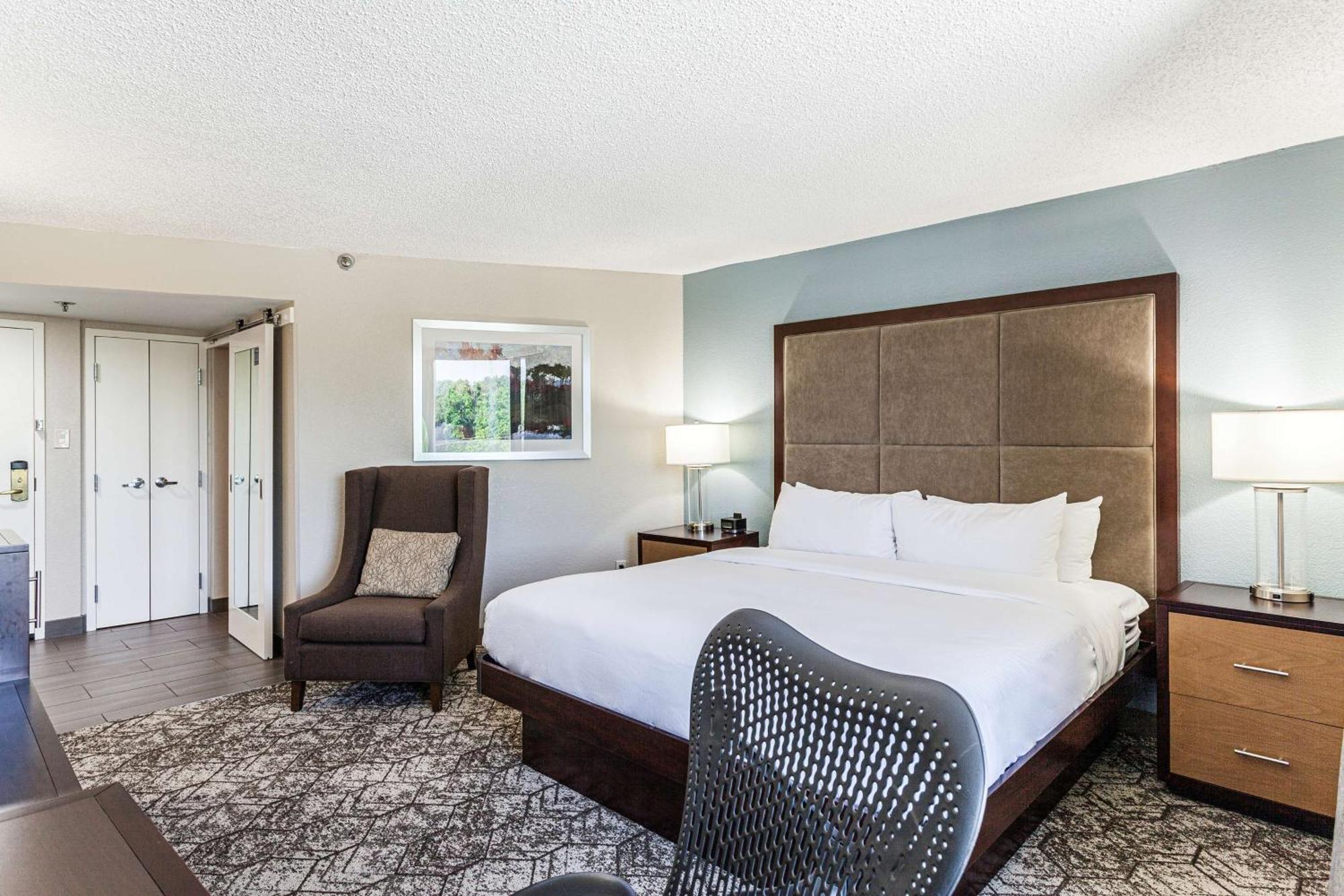 Doubletree By Hilton Memphis Exterior foto